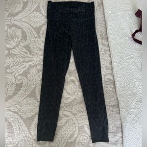 Victoria secret gray leopard leggings
